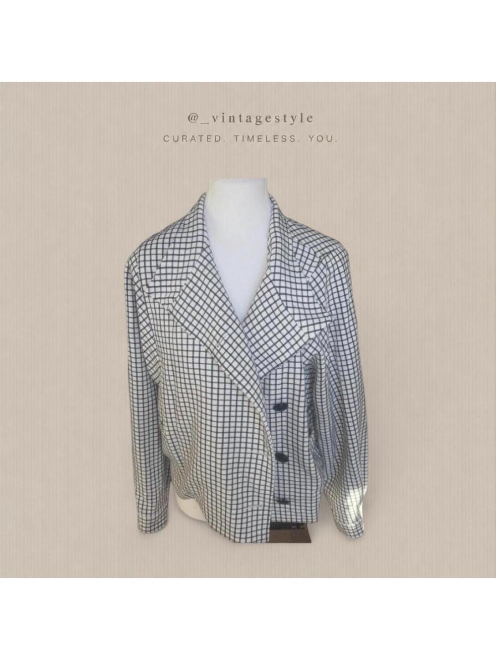 Cabi Women's Cream and White Jacket